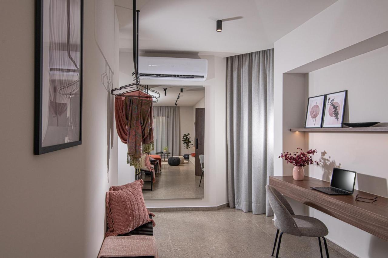 The Pink Penthouse Apartment Heraklion  Bagian luar foto